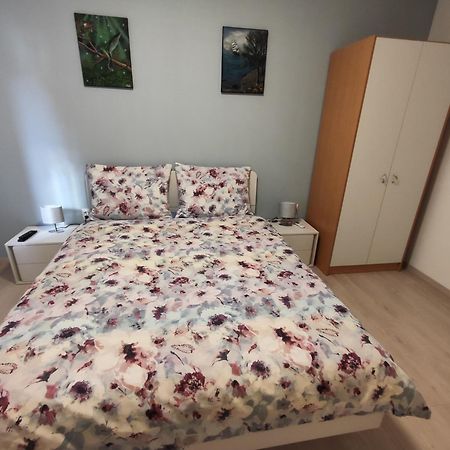 Kuca Za Odmor Ema Hotel Šibenik Kültér fotó